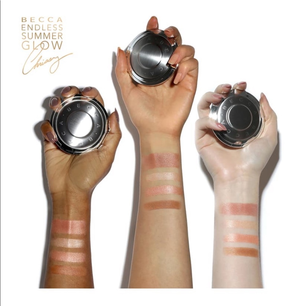 New In Box Becca x Chrissy Teigen Bronze & Glow - Picture 3 of 16